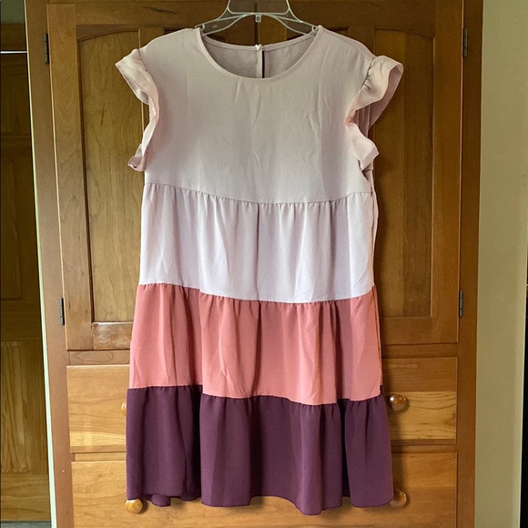 SHEIN Other - SHEIN Tiered Flutter Sleeve Sundress